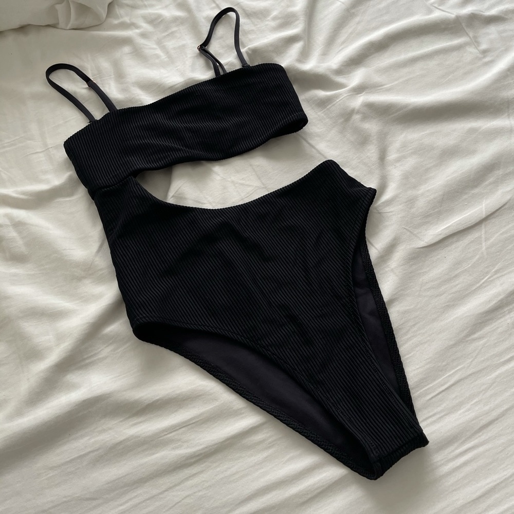 Frankies Bikinis Carter One Piece